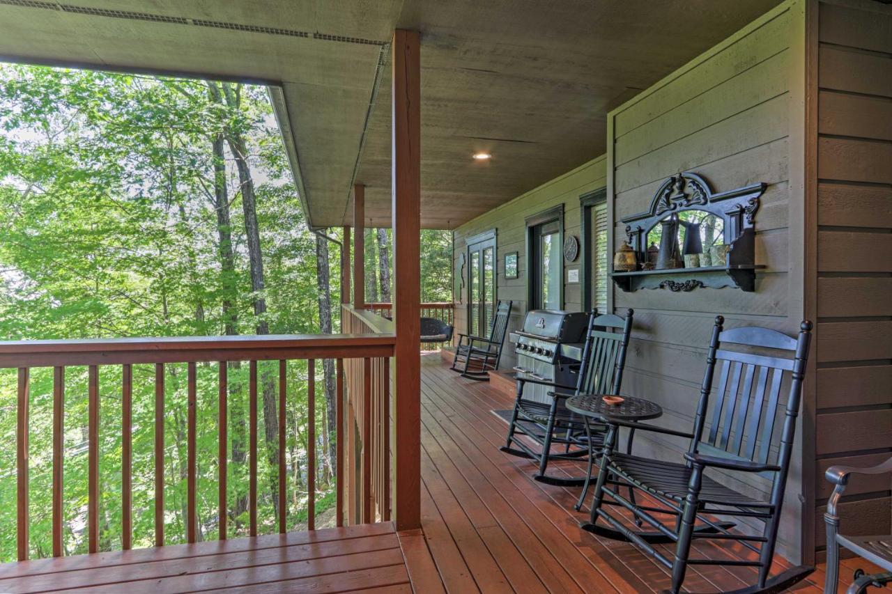 Eclectic Cabin With Hot Tub 1 Mi To Ober Gatlinburg Exterior foto